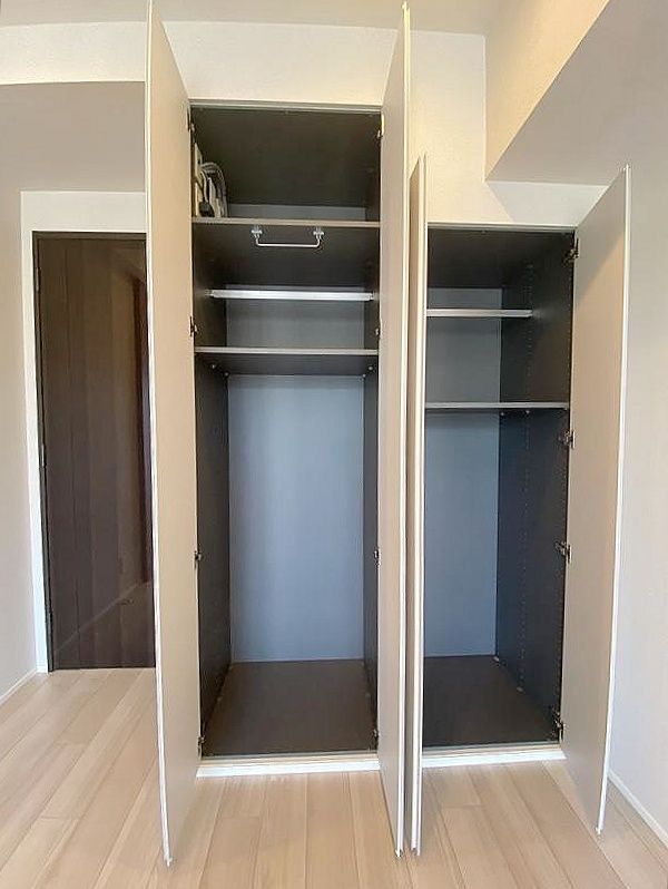 お部屋探しは株式会社 タウンハウジング までお気軽にお問合せ下さい。
クレジットカード決済・首都圏を中心直営143店舗 仲介件数全国2位の豊富な実績!諸費用・審査等・何でもご相談下さい。