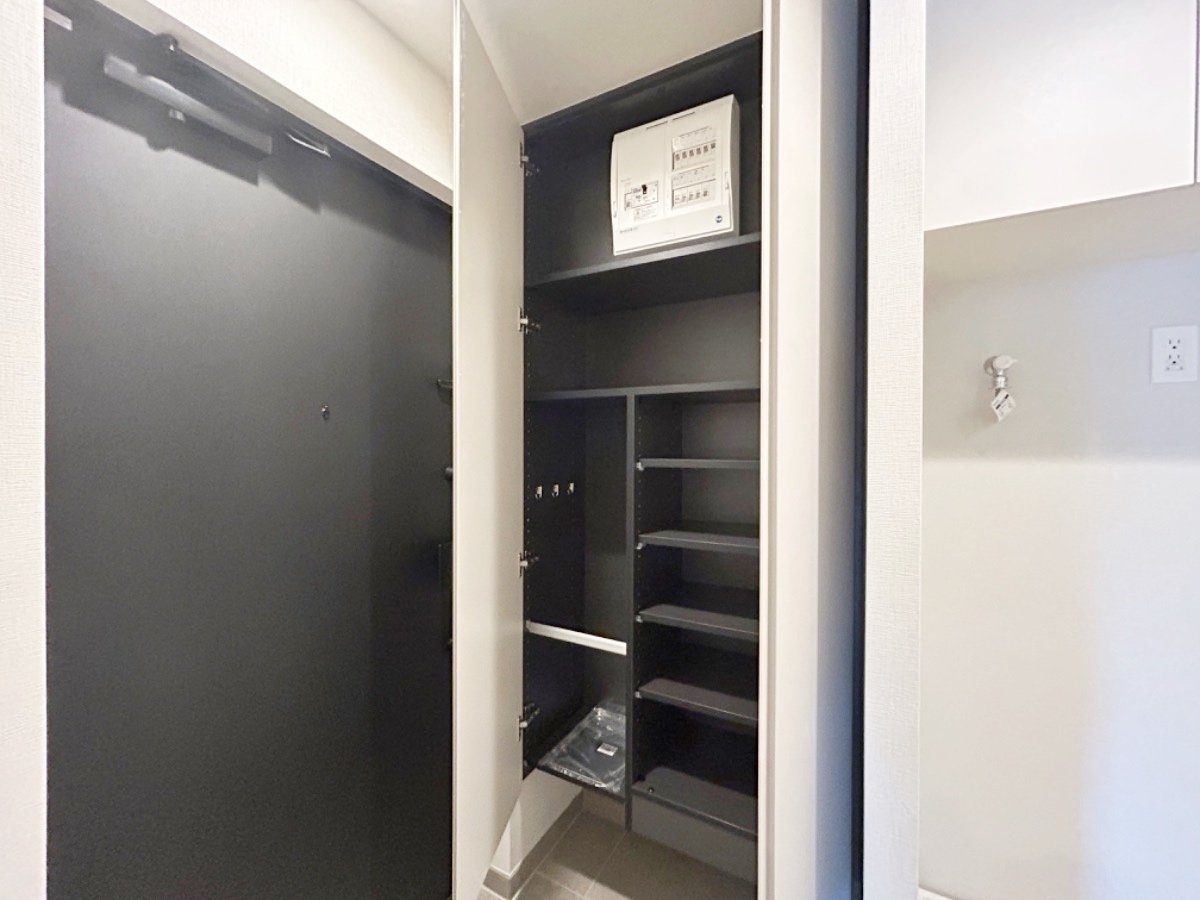 お部屋探しは株式会社 タウンハウジング までお気軽にお問合せ下さい。
クレジットカード決済・首都圏を中心直営143店舗 仲介件数全国2位の豊富な実績!諸費用・審査等・何でもご相談下さい。