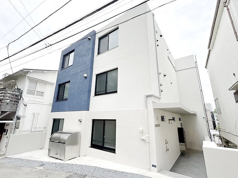 お部屋探しは株式会社 タウンハウジング までお気軽にお問合せ下さい。
クレジットカード決済・首都圏を中心直営143店舗 仲介件数全国2位の豊富な実績!諸費用・審査等・何でもご相談下さい。