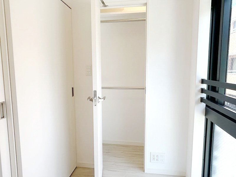 お部屋探しは株式会社 タウンハウジング までお気軽にお問合せ下さい。
クレジットカード決済・首都圏を中心直営143店舗 仲介件数全国2位の豊富な実績!諸費用・審査等・何でもご相談下さい。