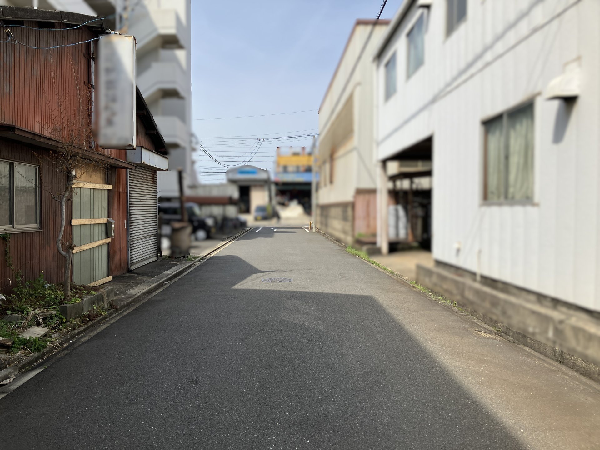 前面道路含む外観