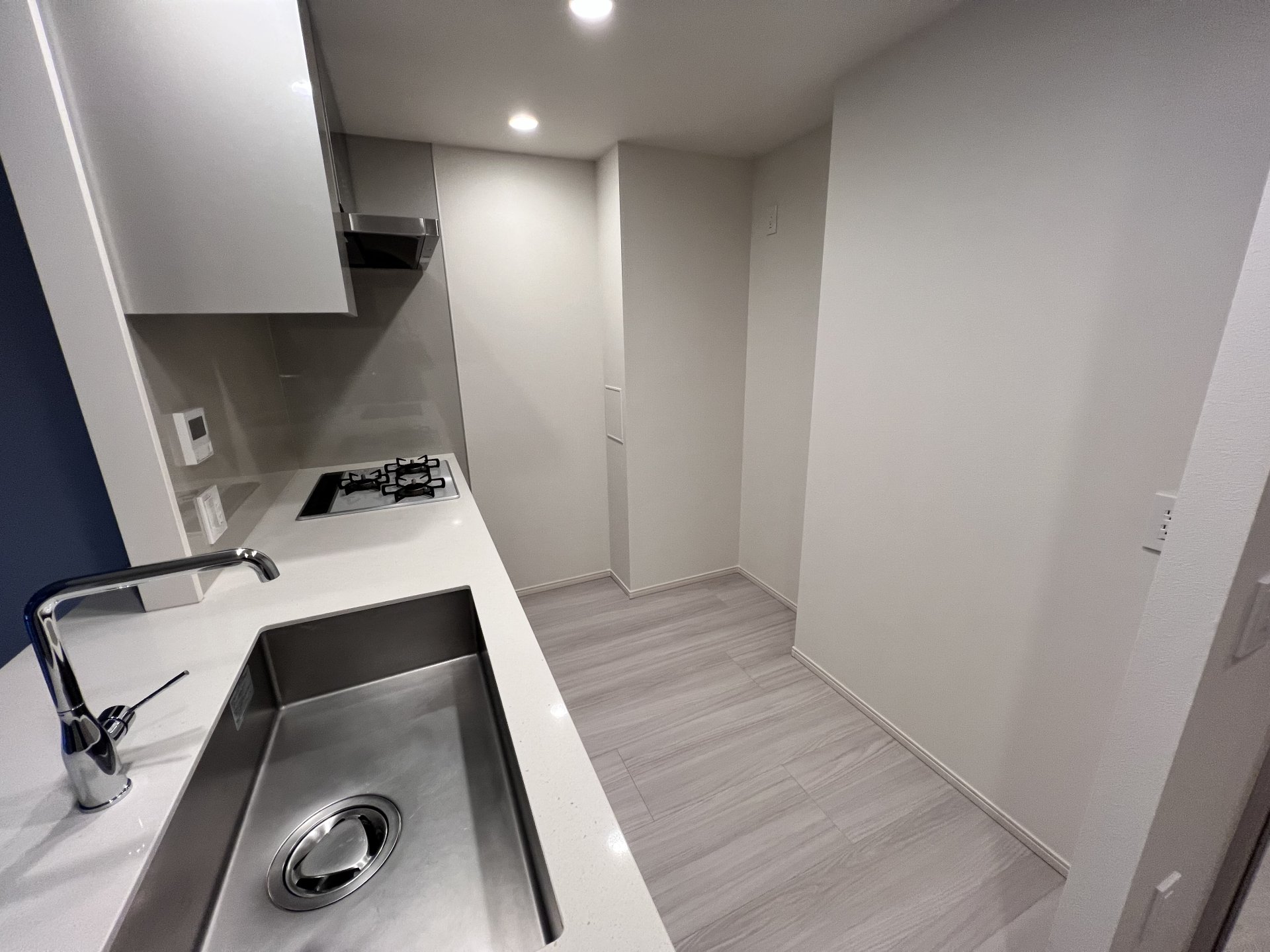 お部屋探しは株式会社 タウンハウジング までお気軽にお問合せ下さい。
クレジットカード決済・首都圏を中心直営143店舗 仲介件数全国2位の豊富な実績!諸費用・審査等・何でもご相談下さい。