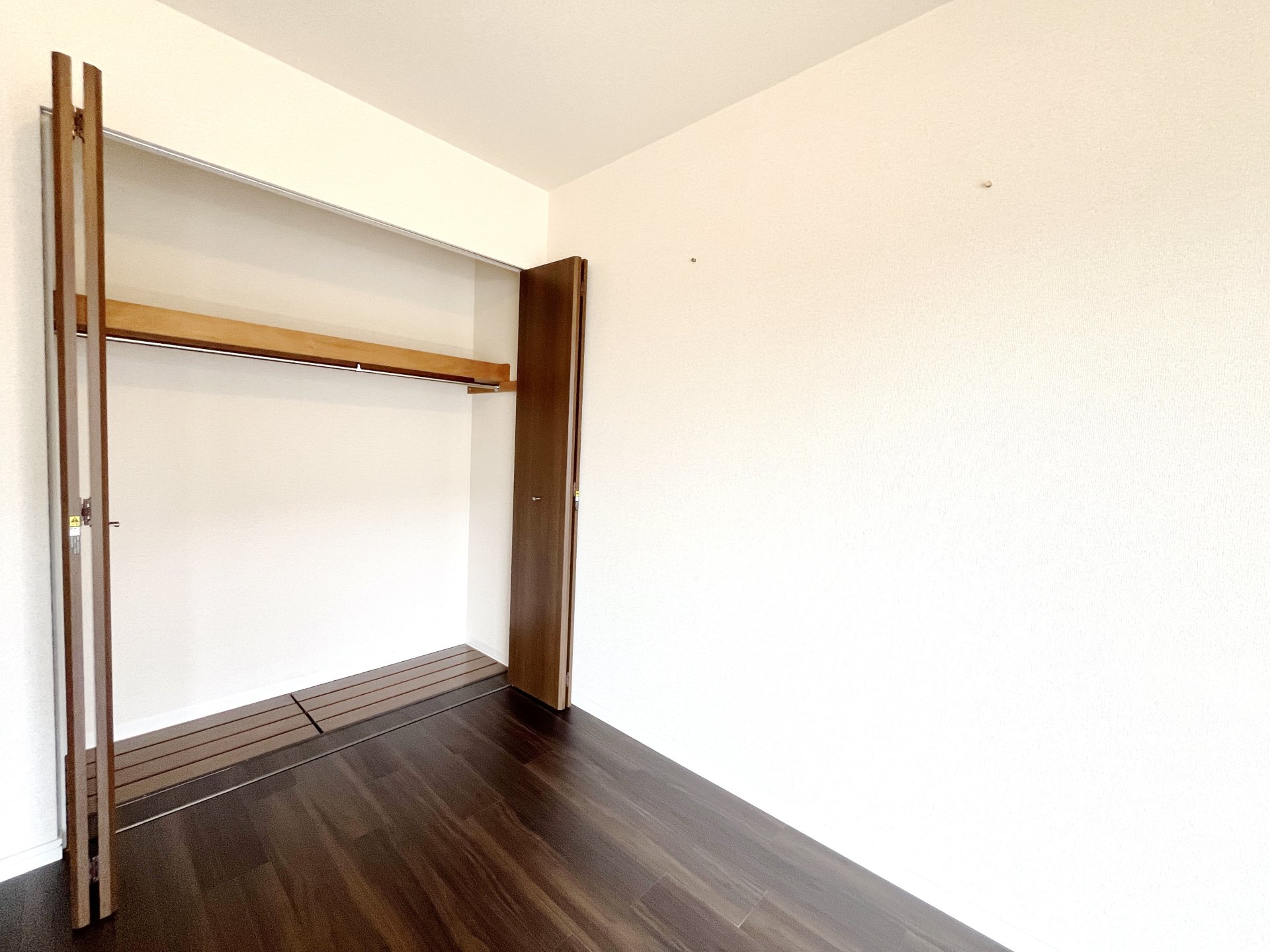 お問合せは(株)タウンハウジングレジデンス事業部【03-5563-9055】までお気軽にお問合せ下さい。