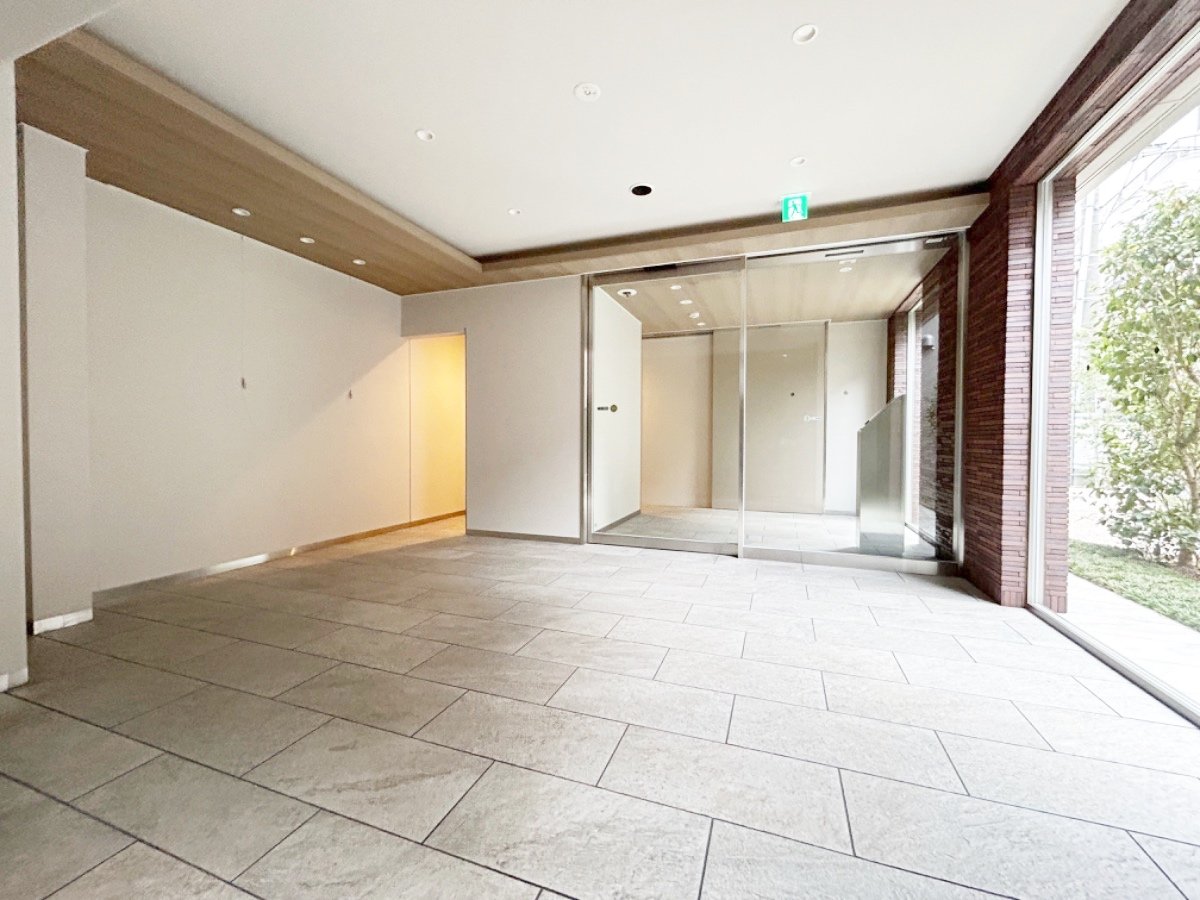 部屋探しは株式会社 タウンハウジング までお気軽にお問合せ下さい。
クレジットカード決済・首都圏を中心直営143店舗 仲介件数全国2位の豊富な実績!諸費用・審査等・何でもご相談下さい。