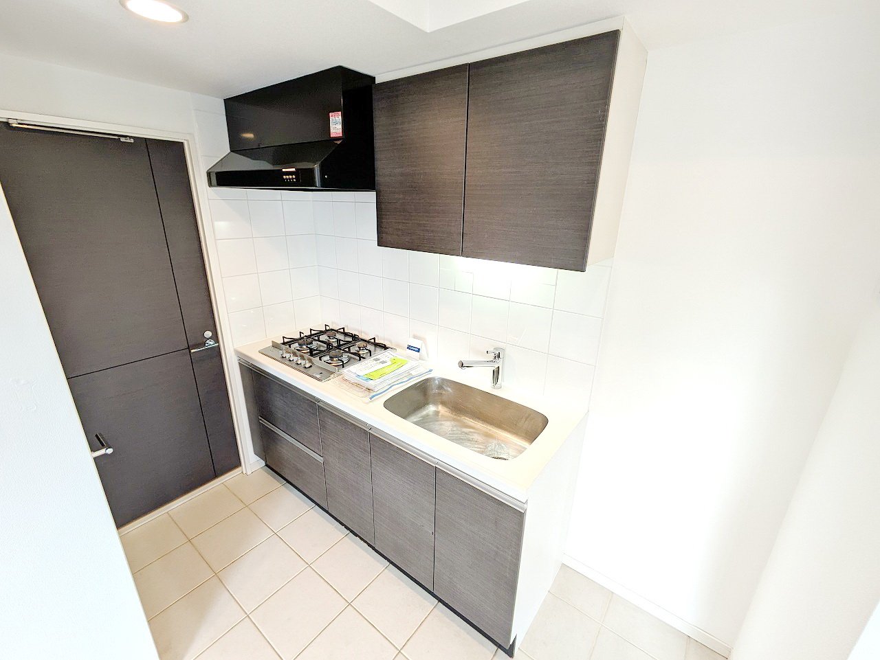 お問合せは(株)タウンハウジングレジデンス事業部【03-5563-9055】までお気軽にお問合せ下さい。