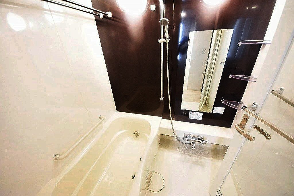 お部屋探しは株式会社 タウンハウジング までお気軽にお問合せ下さい。
クレジットカード決済・首都圏を中心直営143店舗 仲介件数全国2位の豊富な実績!諸費用・審査等・何でもご相談下さい。