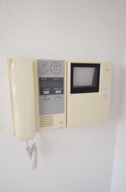 部屋探しは株式会社 タウンハウジング までお気軽にお問合せ下さい。
クレジットカード決済・首都圏を中心直営143店舗 仲介件数全国2位の豊富な実績!諸費用・審査等・何でもご相談下さい。