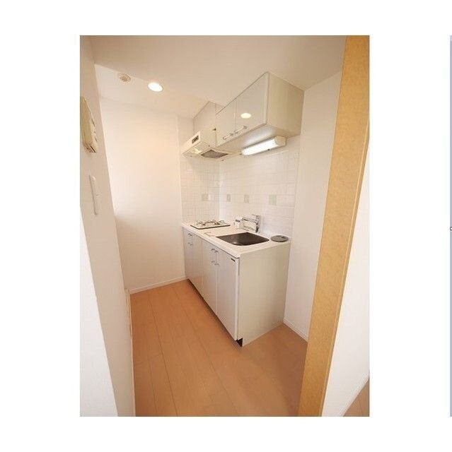 お部屋探しは株式会社 タウンハウジング までお気軽にお問合せ下さい。
クレジットカード決済・首都圏を中心直営143店舗 仲介件数全国2位の豊富な実績!諸費用・審査等・何でもご相談下さい。