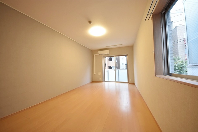 【初期費用分割・クレカ対応】一都三県のお部屋探しは2025年全国年間仲介件数ランキング5位 タウンハウジング東京にお任せ下さい。