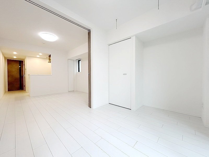 お部屋探しは株式会社 タウンハウジング までお気軽にお問合せ下さい。
クレジットカード決済・首都圏を中心直営143店舗 仲介件数全国2位の豊富な実績!諸費用・審査等・何でもご相談下さい。