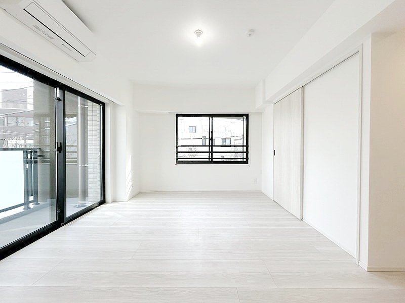 お部屋探しは株式会社 タウンハウジング までお気軽にお問合せ下さい。
クレジットカード決済・首都圏を中心直営143店舗 仲介件数全国2位の豊富な実績!諸費用・審査等・何でもご相談下さい。