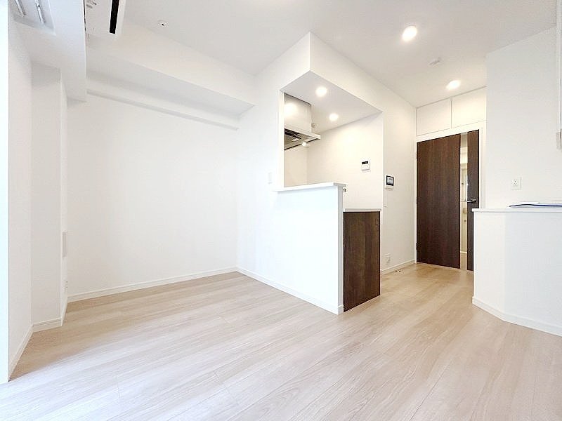 お部屋探しは株式会社 タウンハウジング までお気軽にお問合せ下さい。
クレジットカード決済・首都圏を中心直営143店舗 仲介件数全国2位の豊富な実績!諸費用・審査等・何でもご相談下さい。