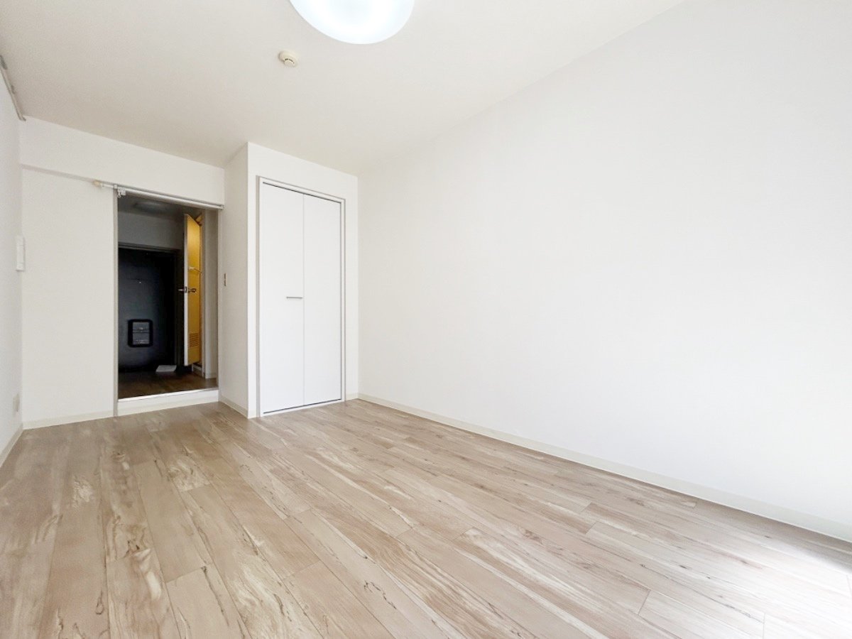 お部屋探しは株式会社 タウンハウジング までお気軽にお問合せ下さい。
クレジットカード決済・首都圏を中心直営143店舗 仲介件数全国2位の豊富な実績!諸費用・審査等・何でもご相談下さい。