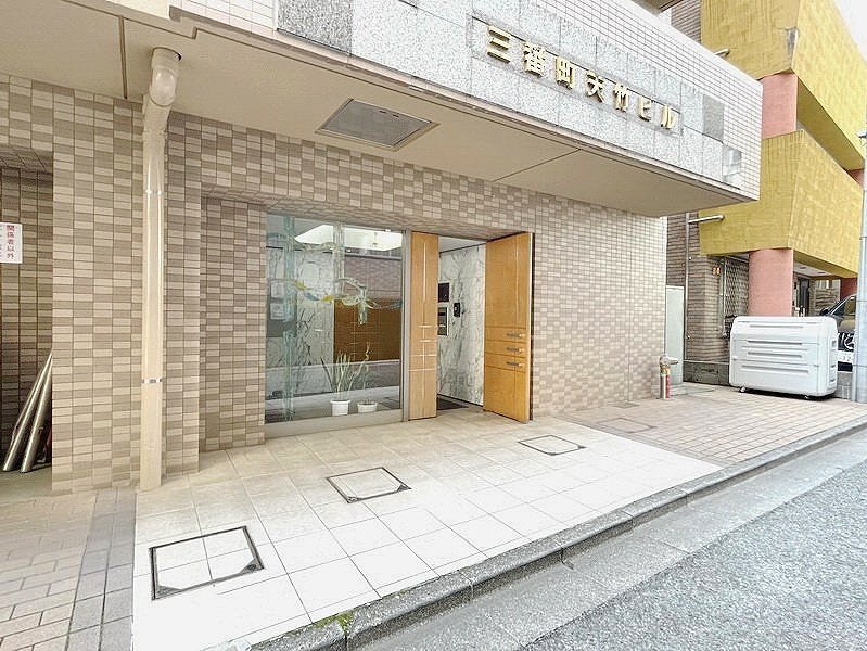 お問合せは(株)タウンハウジング赤坂店へ【03-5563-9055】までお気軽にお問合せ下さい。