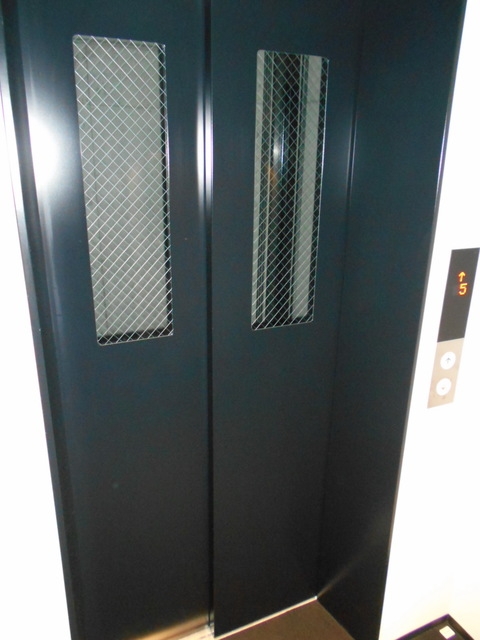 部屋探しは株式会社 タウンハウジング までお気軽にお問合せ下さい。
クレジットカード決済・首都圏を中心直営143店舗 仲介件数全国2位の豊富な実績!諸費用・審査等・何でもご相談下さい。