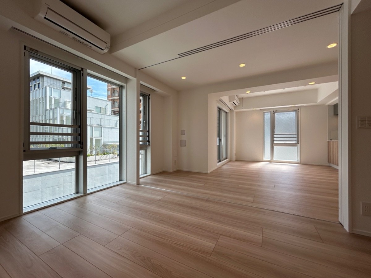 お部屋探しは株式会社 タウンハウジング までお気軽にお問合せ下さい。
クレジットカード決済・首都圏を中心直営143店舗 仲介件数全国2位の豊富な実績!諸費用・審査等・何でもご相談下さい。