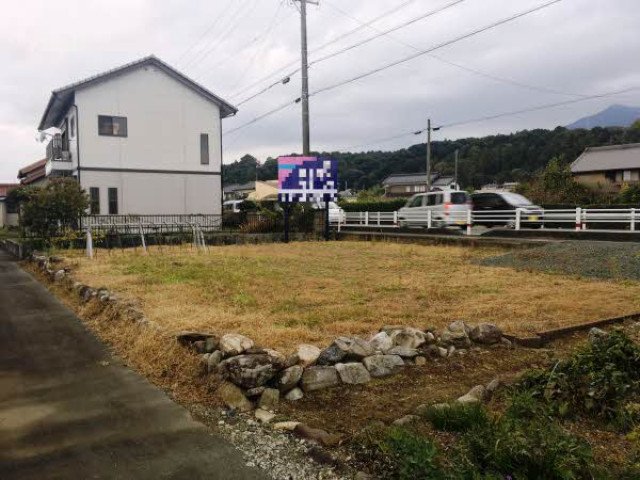 前面道路含む外観