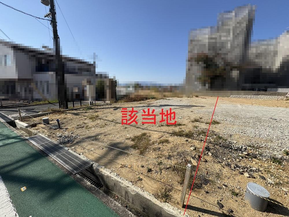 前面道路含む外観