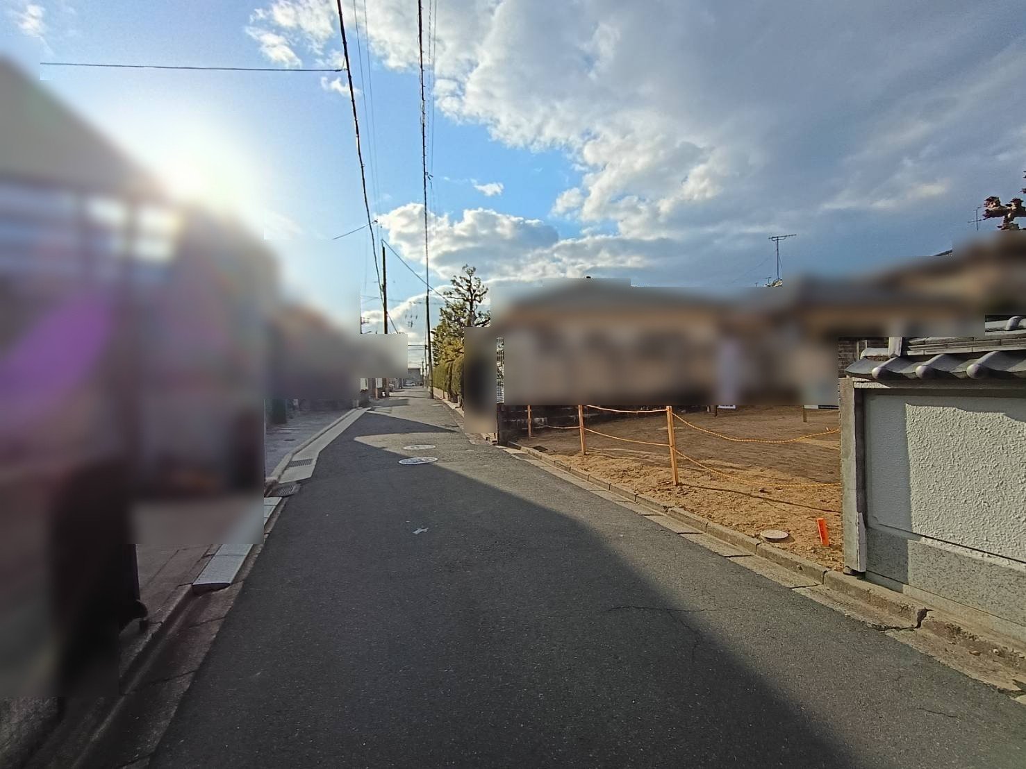 前面道路含む外観