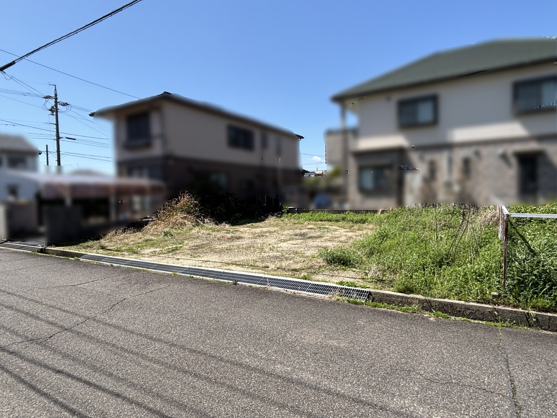 前面道路含む外観