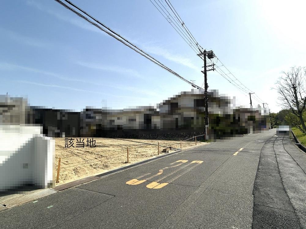 前面道路含む外観