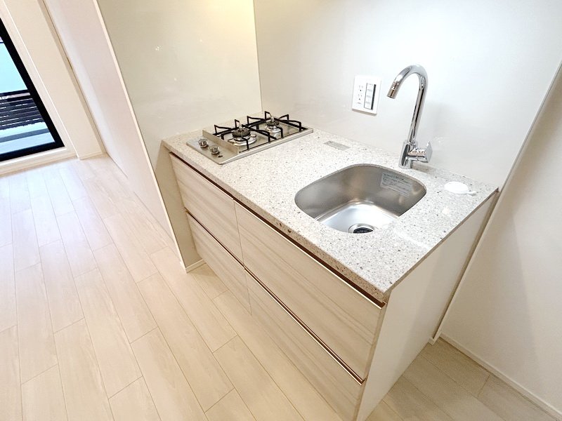 お部屋探しは株式会社 タウンハウジング までお気軽にお問合せ下さい。
クレジットカード決済・首都圏を中心直営143店舗 仲介件数全国2位の豊富な実績!諸費用・審査等・何でもご相談下さい。