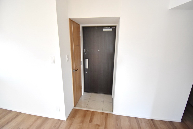 お部屋探しは株式会社 タウンハウジング までお気軽にお問合せ下さい。
クレジットカード決済・首都圏を中心直営143店舗 仲介件数全国2位の豊富な実績!諸費用・審査等・何でもご相談下さい。