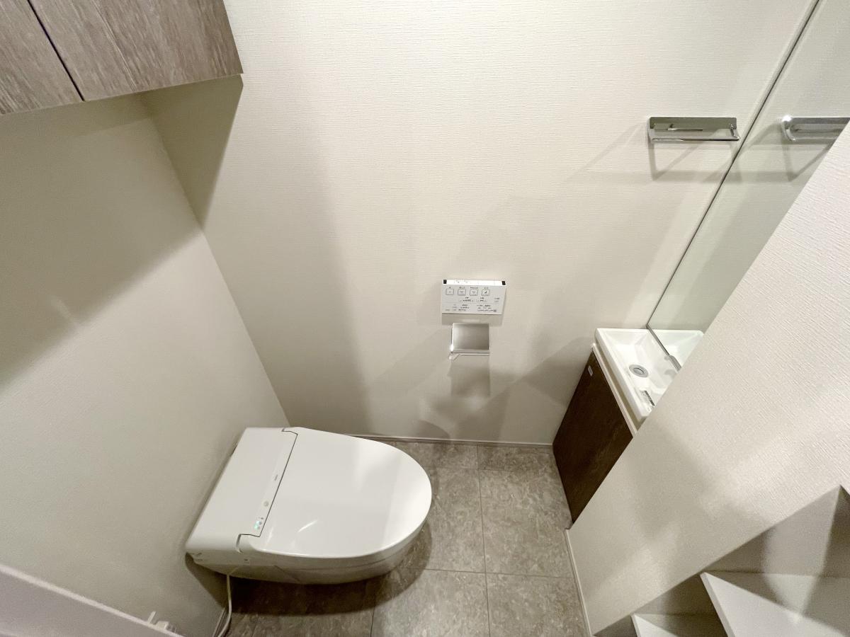 お部屋探しは株式会社 タウンハウジング までお気軽にお問合せ下さい。
クレジットカード決済・首都圏を中心直営143店舗 仲介件数全国2位の豊富な実績!諸費用・審査等・何でもご相談下さい。