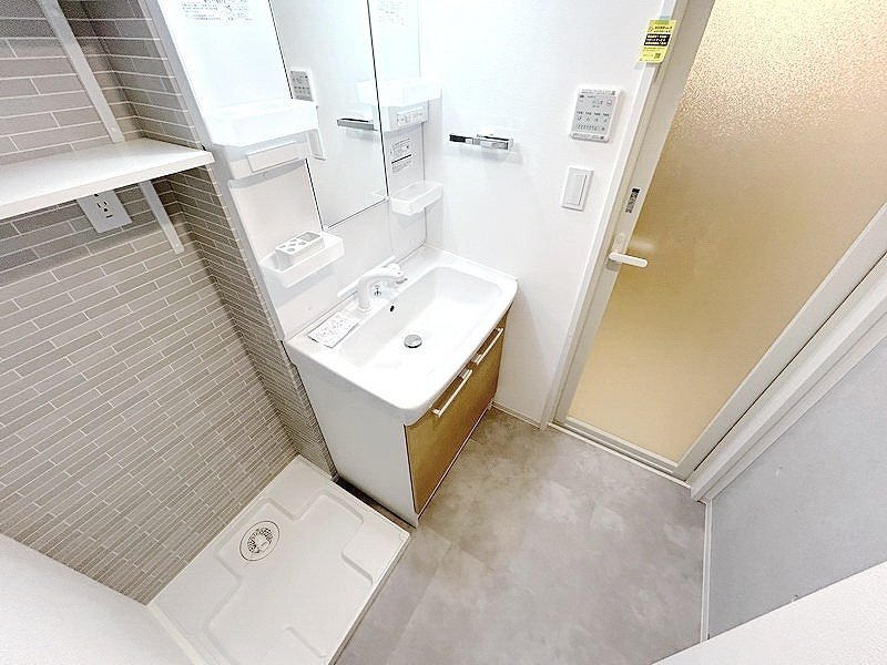 お部屋探しは株式会社 タウンハウジング までお気軽にお問合せ下さい。
クレジットカード決済・首都圏を中心直営143店舗 仲介件数全国2位の豊富な実績!諸費用・審査等・何でもご相談下さい。