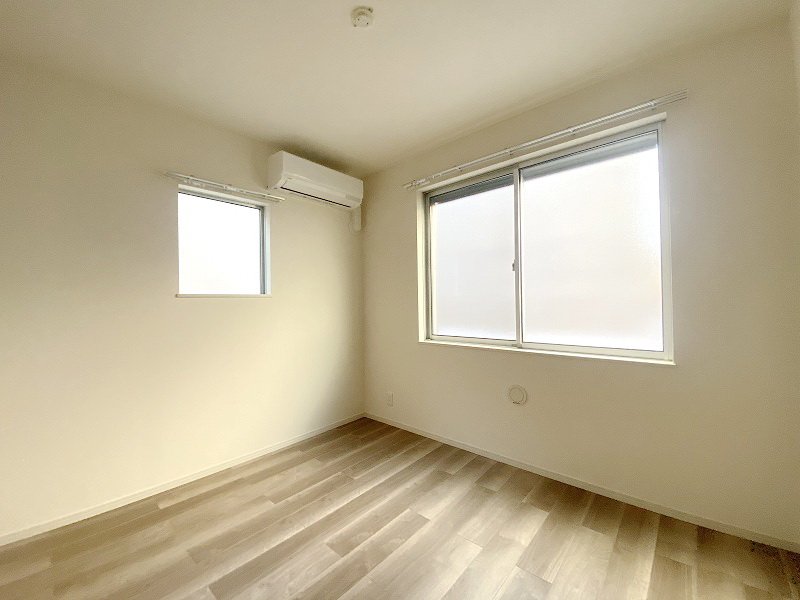 お部屋探しは株式会社 タウンハウジング までお気軽にお問合せ下さい。
クレジットカード決済・首都圏を中心直営143店舗 仲介件数全国2位の豊富な実績!諸費用・審査等・何でもご相談下さい。