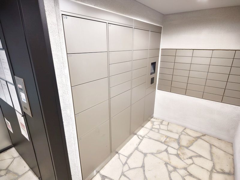 タウンハウジングレジデンス事業部 恵比寿店・赤坂店までお問合せ下さい。