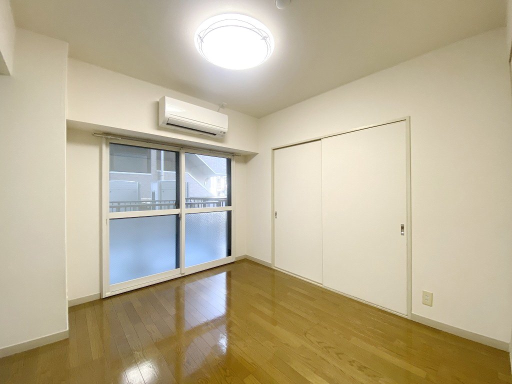 お部屋探しは株式会社 タウンハウジング までお気軽にお問合せ下さい。
クレジットカード決済・首都圏を中心直営143店舗 仲介件数全国2位の豊富な実績!諸費用・審査等・何でもご相談下さい。