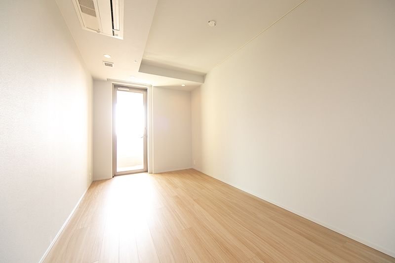 部屋探しは株式会社 タウンハウジング までお気軽にお問合せ下さい。
クレジットカード決済・首都圏を中心直営143店舗 仲介件数全国2位の豊富な実績!諸費用・審査等・何でもご相談下さい。