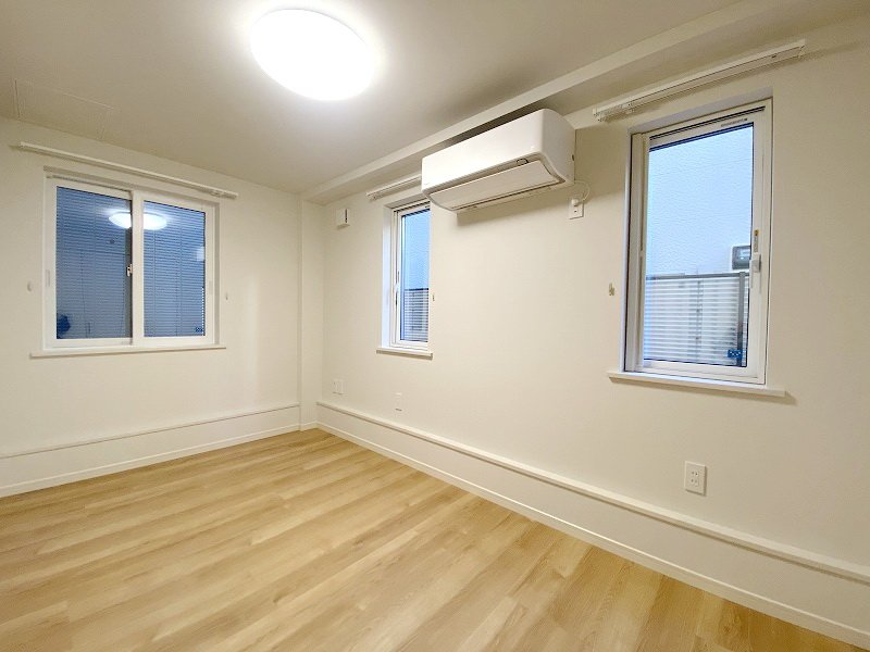 お部屋探しは株式会社 タウンハウジング までお気軽にお問合せ下さい。
クレジットカード決済・首都圏を中心直営143店舗 仲介件数全国2位の豊富な実績!諸費用・審査等・何でもご相談下さい。