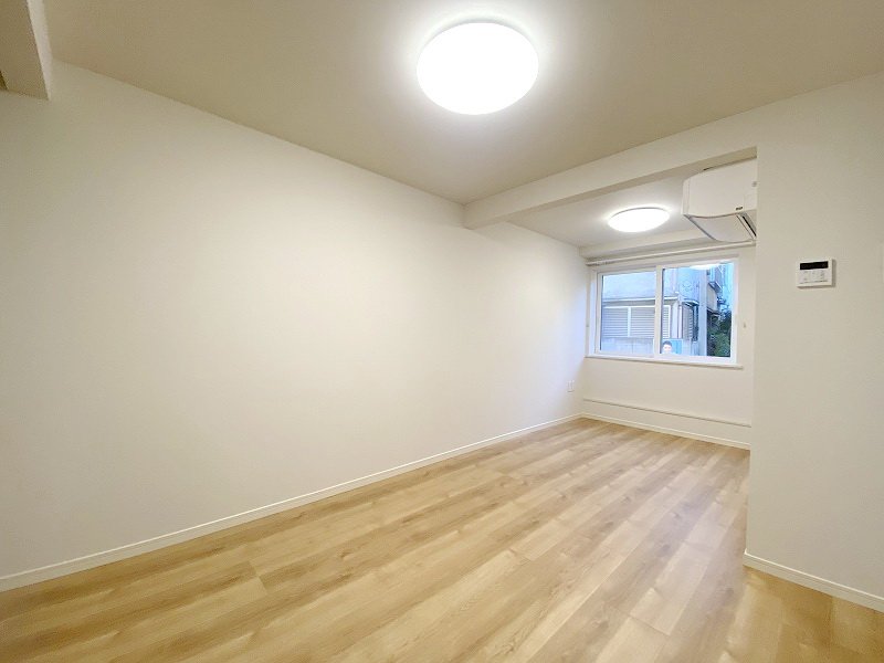 お部屋探しは株式会社 タウンハウジング までお気軽にお問合せ下さい。
クレジットカード決済・首都圏を中心直営143店舗 仲介件数全国2位の豊富な実績!諸費用・審査等・何でもご相談下さい。