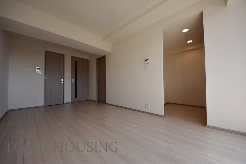 タウンハウジングレジデンス事業部 恵比寿店・赤坂店までお問合せ下さい。