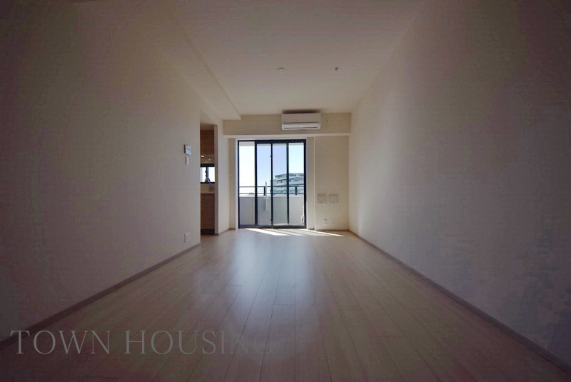 タウンハウジングレジデンス事業部 恵比寿店・赤坂店までお問合せ下さい。