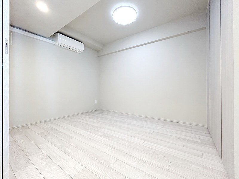 部屋探しは株式会社 タウンハウジング までお気軽にお問合せ下さい。
クレジットカード決済・首都圏を中心直営143店舗 仲介件数全国2位の豊富な実績!諸費用・審査等・何でもご相談下さい。