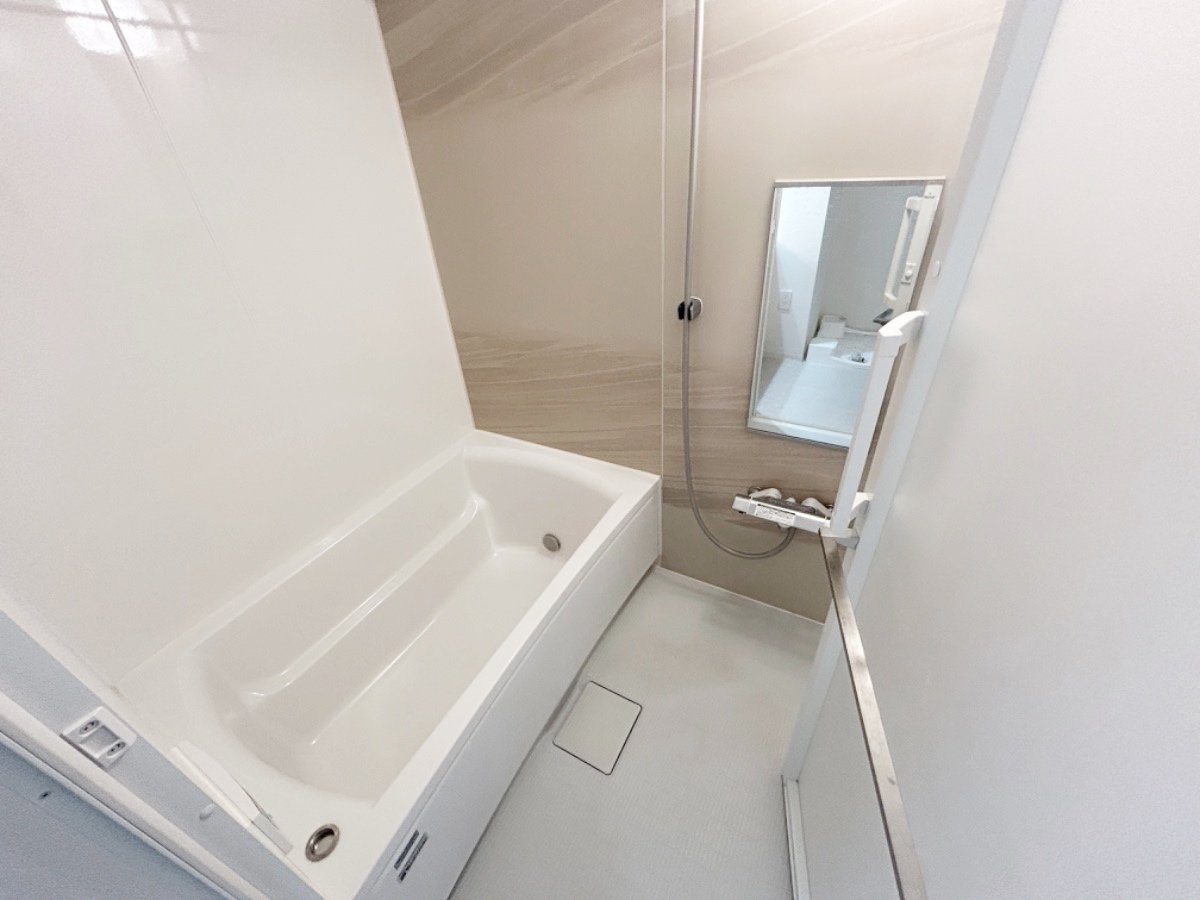 お部屋探しは株式会社 タウンハウジング までお気軽にお問合せ下さい。
クレジットカード決済・首都圏を中心直営143店舗 仲介件数全国2位の豊富な実績!諸費用・審査等・何でもご相談下さい。