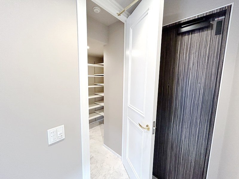 お部屋探しは株式会社 タウンハウジング までお気軽にお問合せ下さい。
クレジットカード決済・首都圏を中心直営143店舗 仲介件数全国2位の豊富な実績!諸費用・審査等・何でもご相談下さい。