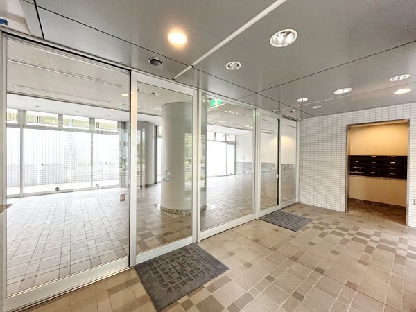 お問合せは(株)タウンハウジングレジデンス事業部【03-5563-9055】までお気軽にお問合せ下さい。