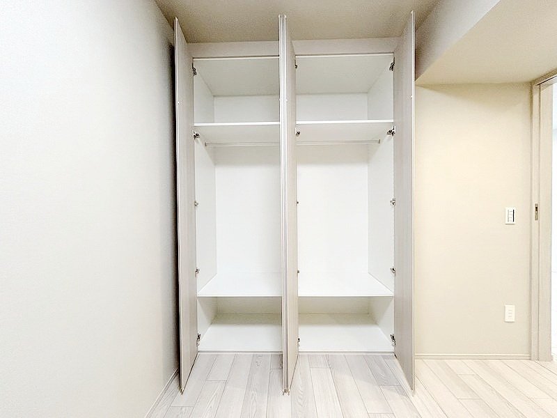 お部屋探しは株式会社 タウンハウジング までお気軽にお問合せ下さい。
クレジットカード決済・首都圏を中心直営143店舗 仲介件数全国2位の豊富な実績!諸費用・審査等・何でもご相談下さい。