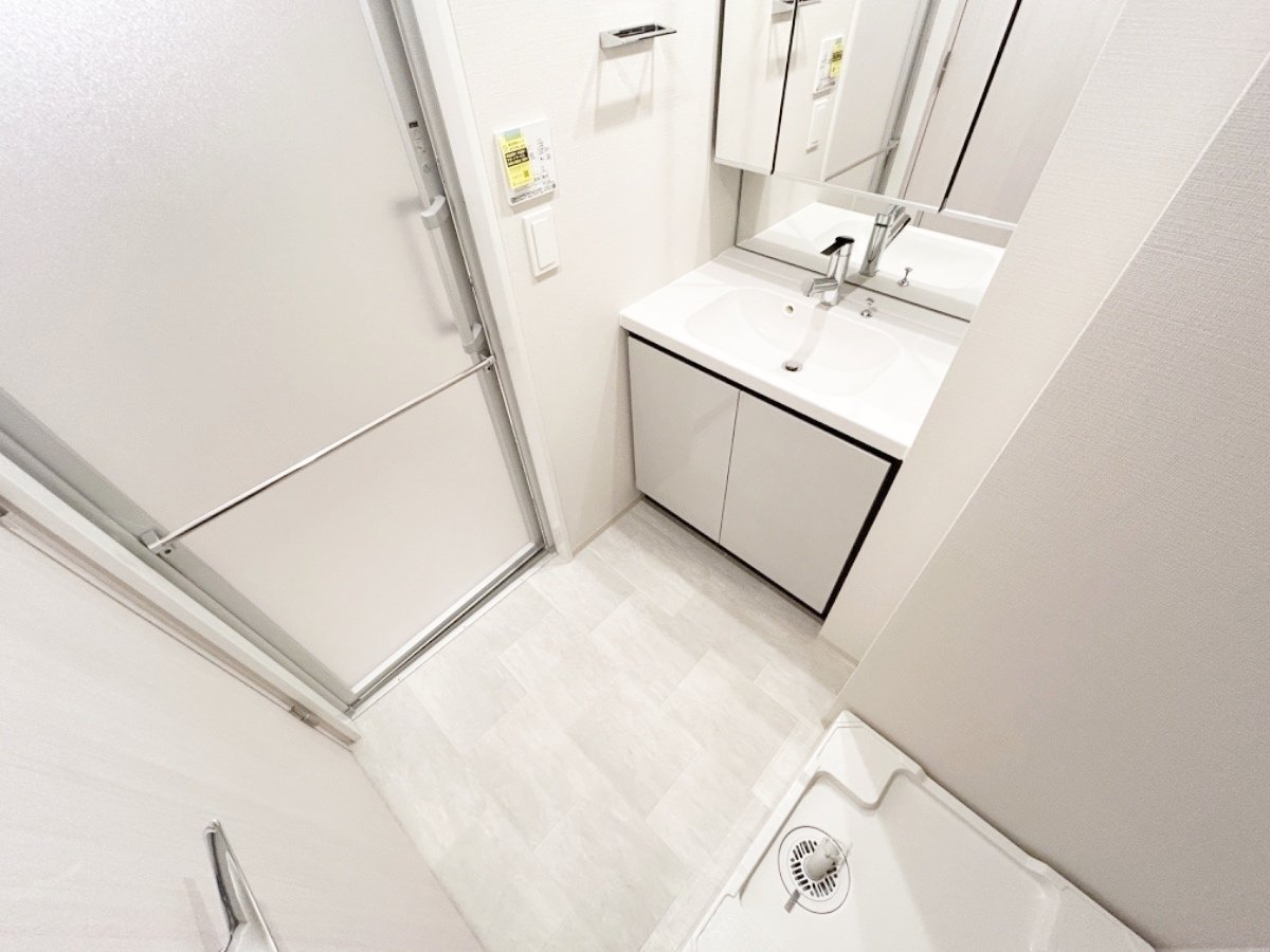 お部屋探しは株式会社 タウンハウジング までお気軽にお問合せ下さい。
クレジットカード決済・首都圏を中心直営143店舗 仲介件数全国2位の豊富な実績!諸費用・審査等・何でもご相談下さい。