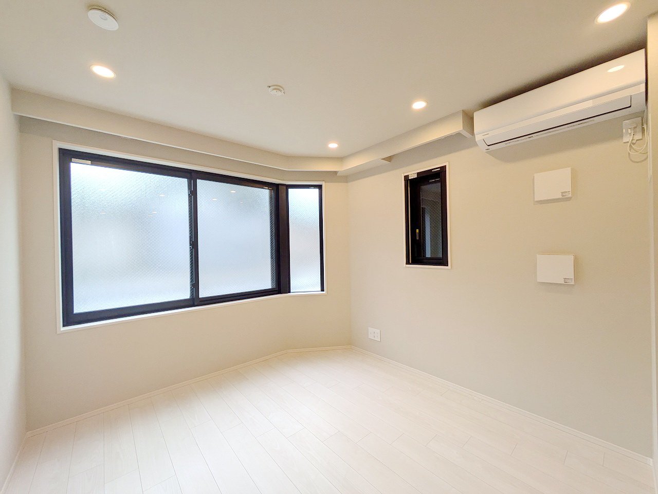 お問合せは(株)タウンハウジングレジデンス事業部【03-5563-9055】までお気軽にお問合せ下さい。