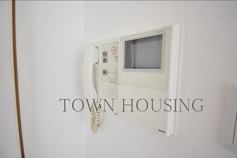 部屋探しは株式会社 タウンハウジング までお気軽にお問合せ下さい。
クレジットカード決済・首都圏を中心直営143店舗 仲介件数全国2位の豊富な実績!諸費用・審査等・何でもご相談下さい。