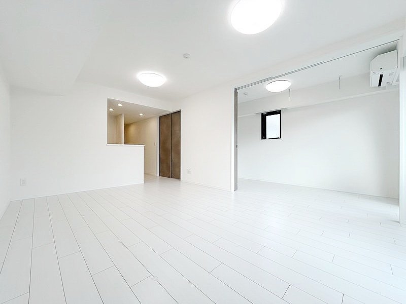 お部屋探しは株式会社 タウンハウジング までお気軽にお問合せ下さい。
クレジットカード決済・首都圏を中心直営143店舗 仲介件数全国2位の豊富な実績!諸費用・審査等・何でもご相談下さい。