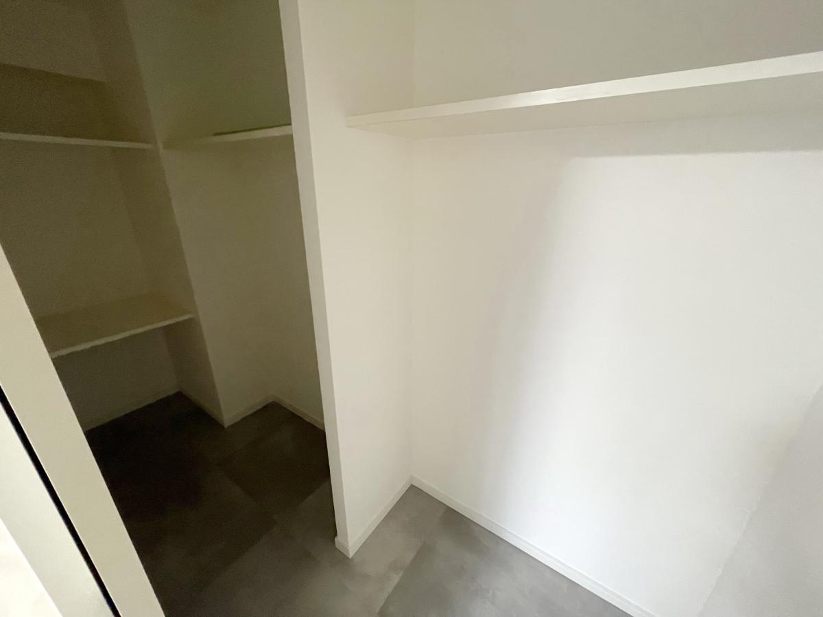 タウンハウジングレジデンス事業部 恵比寿店・赤坂店までお問合せ下さい。