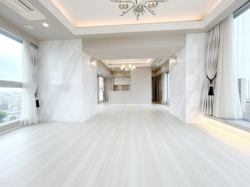 部屋探しは株式会社 タウンハウジング までお気軽にお問合せ下さい。
クレジットカード決済・首都圏を中心直営143店舗 仲介件数全国2位の豊富な実績!諸費用・審査等・何でもご相談下さい。