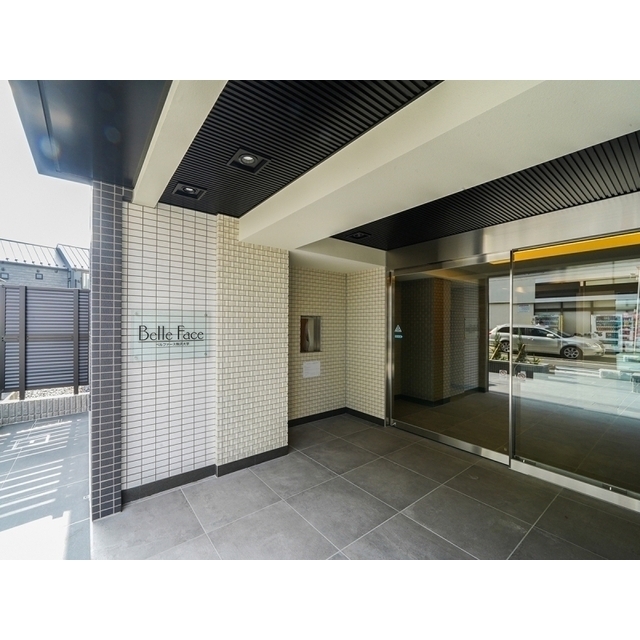 部屋探しは株式会社 タウンハウジング までお気軽にお問合せ下さい。
クレジットカード決済・首都圏を中心直営143店舗 仲介件数全国2位の豊富な実績!諸費用・審査等・何でもご相談下さい。