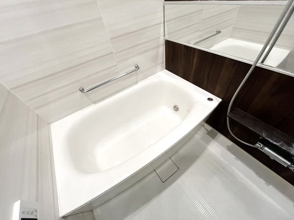 お問合せは(株)タウンハウジングレジデンス事業部【03-5563-9055】までお気軽にお問合せ下さい。